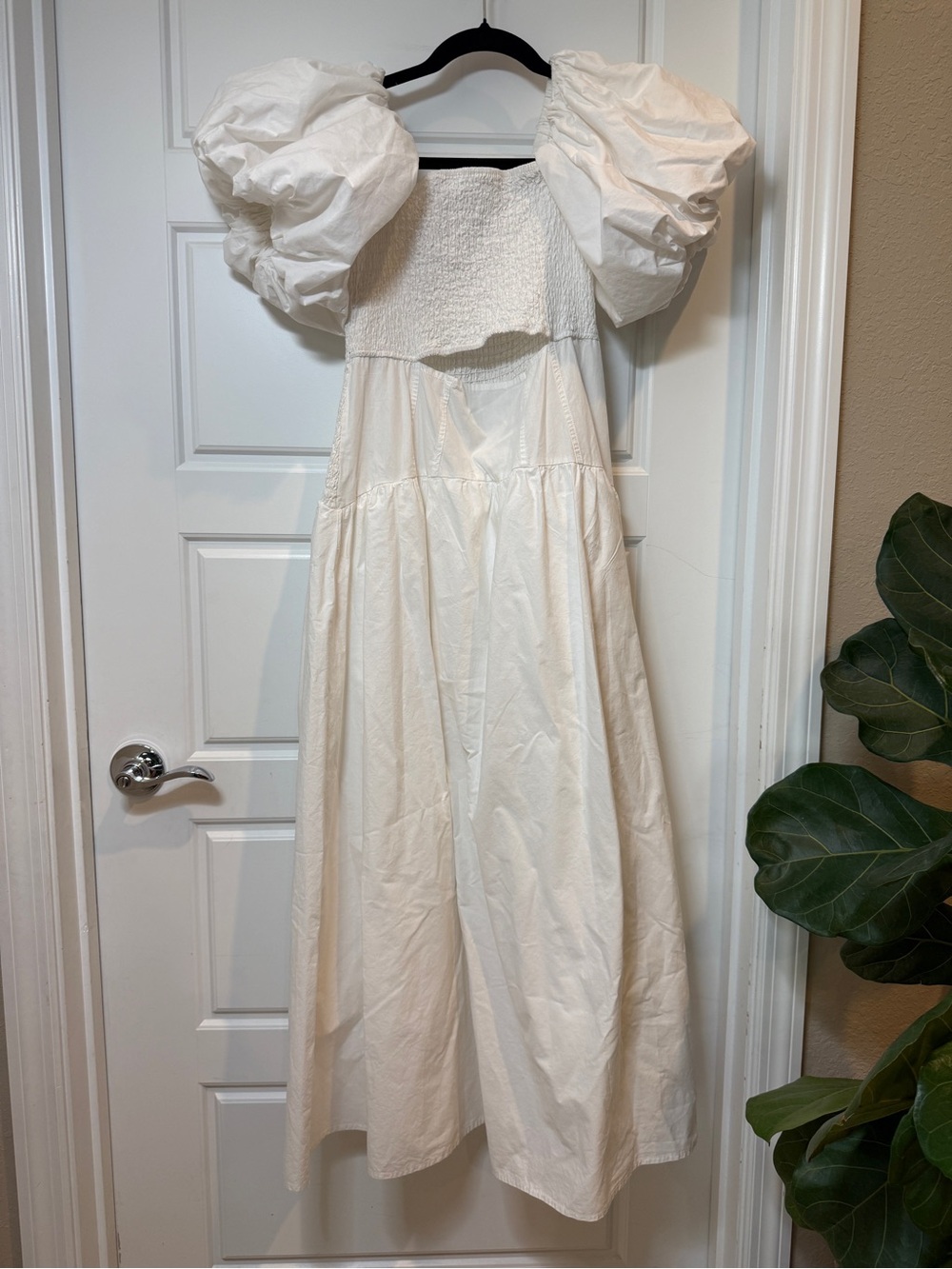Moon River Off-The-Shoulder Cutout Maxi Dress Anthropologie Size Medium - Picture 5 of 10